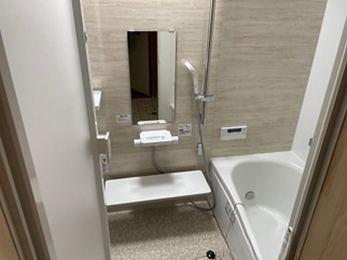 多機能トイレ新設工事